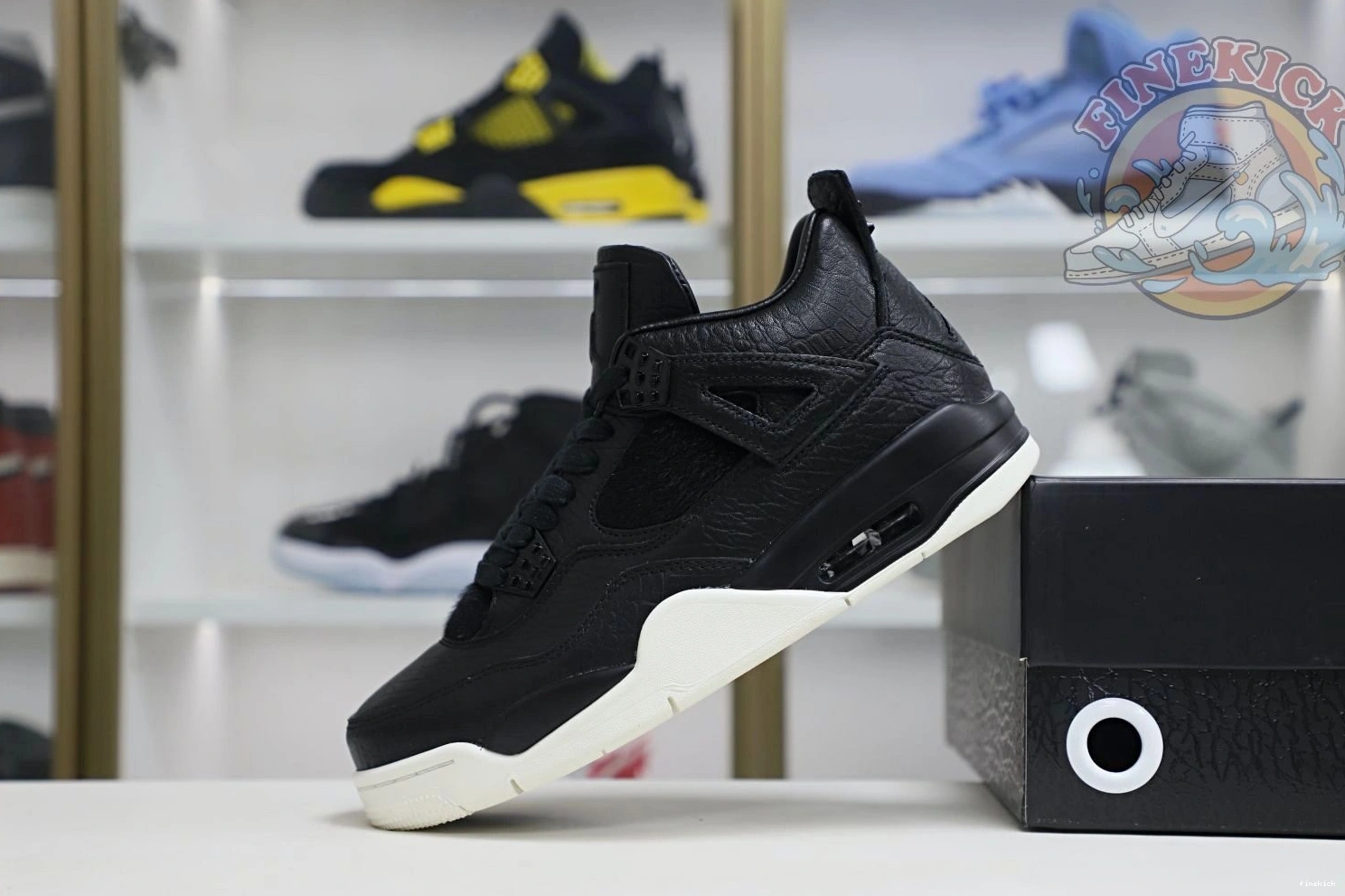 Air Jordan Jordan ponyhair retro black 4 1220